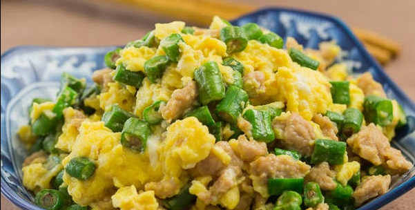 菜圃豆角炒蛋